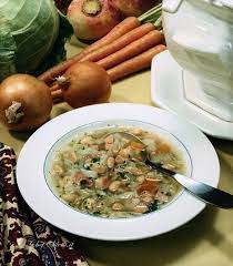 Preparazione della ricetta minestra di verza e fagioli: Zuppa Di Verza E Fagioli
