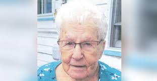 Marilyn Oakes's Instagram, Twitter & Facebook