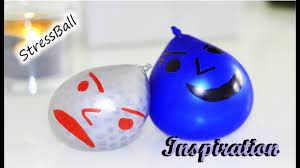 Wenn er jetzt noch an einigen stellen eine etwas unregelmäßigen wachsschicht haben sollte, kannst du ihn noch einmal föhnen. How To Handyhulle Aus Stoff Handyhulle Selber Machen Diy Phone Case Fabric Youtube