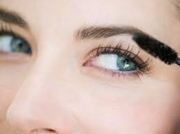 Damit rizinusöl augenbrauen regeneriert, ist es wichtig, dass ihr zu einem hochwertigen produkt zurückgreift. Rizinusol Fur Lange Wimpern Funktioniert Das Wirklich