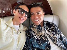 Ver más ideas sobre georgina rodríguez, cristiano ronaldo novia, ronaldo. Cristiano Ronaldo S Girlfriend Georgina Rodriguez Slips Into Her Night Time Kit Ahead Of His Opening Euros Game