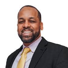 basketball legend Isiah Thomas announces he is diagnosed with Bell's Palsy.  Speedy recovery, Zeke!