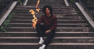 Mon Chanteur Prefere Riles Concert Chanson 1 Par Semaine Pendant 1 An Soit Un Total De Plus De 51 Musique Maison De Disque Celebrites Inspirantes Chanteur