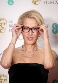 Who are the actors in the new gillian anderson show? Pin By Alisha On Gillian Anderson Gillian Anderson Woman Crush Beautiful Celebrities
