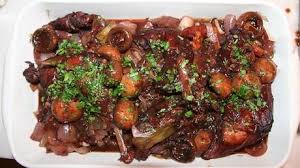 Coq Au Vin Nach Paul Bocuse Fleisch Gerichte Gerichte Mit Hahnchen Einfache Gerichte