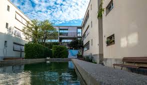 Tüm hatlarımız şu anda meşgul, lütfen daha sonra tekrar deneyiniz. Wohnsiedlung Vogelbach Open House Basel