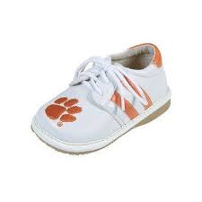 Squeak Me Shoes 4221 Boys Clemson Sneaker Size 8 Toddler Color White By Tqk 29 99 Squeaky Shoes Are Sty Toddler Boy Shoes Baby Boy Shoes Toddler Shoes