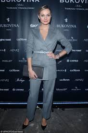 Strona główna » jastrząb look » stylizacje » małgorzata socha pokazała zdjęcie z urodzin córki. Be Like Malgorzata Socha Allani Trendy