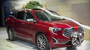 There is a whole facebook group of people that are looking to buy (and sell) antlers! Those Rooftop Reindeer Antlers Slay Your Car S Fuel Economy News Cars Com
