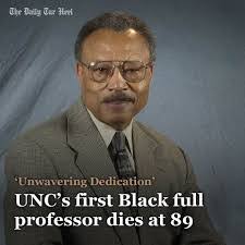 Lauren Laroche's Instagram, Twitter & Facebook