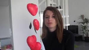 Tout au long de l'année, on attend cette fête chaleureuse pour se retrouver en famille et pour partager des moments merveilleux. Tuto Deco Saint Valentin Mobile A Faire Soi Meme Youtube