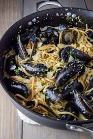 Maybe you would like to learn more about one of these? Mussels And Linguine With Garlic Butter White Wine Pasta Sauce Kitchen Swagger