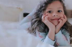 What is the best lens for shooting family/portrait with a canon 2000D?