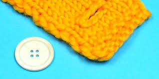 2, on the wrong side purl to position of button hole, turn work to right side and cast on 4 sts. Horizontal One Row Buttonhole In Five Simple Steps 10 Rows A Day