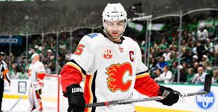 Complete player biography and stats. Calgary Flames Get Good News On Mark Giordano Injury Offside