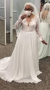 Bridesire ha un enorme selezioni per vestiti 18 anni. A 70 Anni Dal Matrimonio Corona Il Sogno Dell Abito Da Sposa Non Fu Ammessa In Atelier Perche Nera
