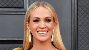 Carrie Underwood announces major news following sad death