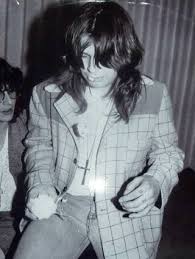 Did Ozzy Osbourne Actually Bite A Bat S Head Off Live On Stage Or Is That Just A Great Urban Myth Quora