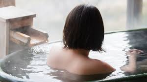 Voilà comment effectuer un bain rituel parfait. Bains Pendant La Grossesse Weleda