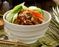 Salade De Chou Chinois Au Poulet Cacahuetes Et Citron Recette Salade De Chou Chinois Chou Chinois Salade De Chou