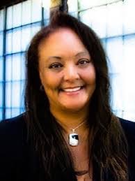 Allison Mudge's Instagram, Twitter & Facebook