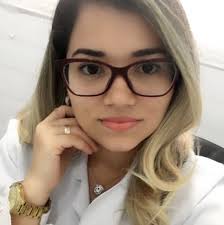 Dra. Michelle Da Silva Menezes opiniões