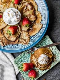 Easy 3 Ingredient Banana Pancakes Keto Paleo Gf Living Chirpy