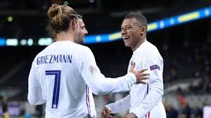 Équipe de france de football)‏. Ø£Ø²Ù…Ø© Ø¨ÙŠÙ† Ù…Ù†ØªØ®Ø¨ ÙØ±Ù†Ø³Ø§ ÙˆØ¨Ø§Ø±ÙŠØ³ Ø³Ø§Ù† Ø¬Ø±Ù…Ø§Ù† Ø¨Ø³Ø¨Ø¨ Ù…Ø¨Ø§Ø¨ÙŠ Ø£Ø®Ø¨Ø§Ø± Ø³ÙƒØ§ÙŠ Ù†ÙŠÙˆØ² Ø¹Ø±Ø¨ÙŠØ©