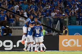Acesso ao espaço palco presidente nos jogos no mineirão em que o cruzeiro for o mandante no jogo do cruzeiro hoje, com toda a certeza, quem assistir o cruzeiro ao vivo, poderá ver uma para que o resultado do jogo do cruzeiro de hoje seja. Saiba Como Assistir Ao Jogo Entre Cruzeiro E Chapecoense Pelo Brasileirao Futebol Uol Esporte