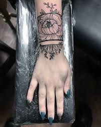 Cosmetology tattoos hairdresser tattoos hairstylist tattoos. She S A Hair Stylist Who Cares About Her Mosthigh Tattoos Facebook