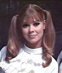 lala looloo (emilymorenz)