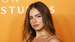 Dari TikTok ke Dunia Musik, Ini 6 Langkah Awal Addison Rae Menjadi Seorang  Bintang