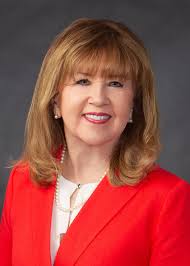 Linda Metcalf's Instagram, Twitter & Facebook