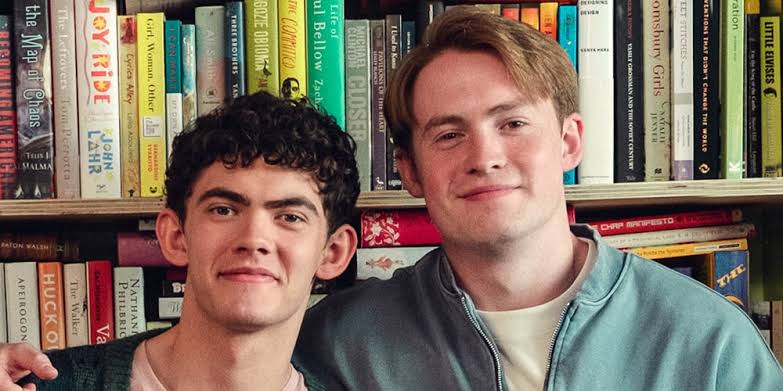 Heartstopper Forever' Gets Premiere Date, First Look Photo From Netflix -  Just Jared - Celebrity News and Gossip | Entertainment