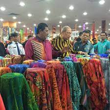 Shah alam (population 120,000) is a city in malaysia. Nagoya Tekstil Selangor