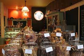 Looking For An Awesome Treat For Your Precious Pooch Try The Polka Dog Bakery In Jamaica Plain 42 South Street Ja Dog Treat Recipes Dog Bakery Pet Store