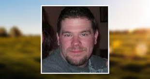 Robert Bukowski's Instagram, Twitter & Facebook