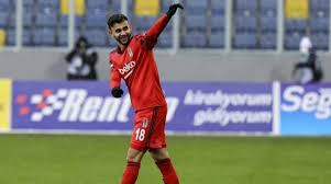 Maybe you would like to learn more about one of these? Leicester Dan Besiktas A Rachid Ghezzal Cevabi