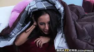 Brazzers - Teens Like it Big - Fuck the Police Scene Starri: Blowjob  Blowjob Porn