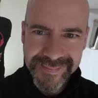 20+ "David Amell" profiles