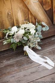 Simple Wedding Bouquet Idea Greenery Bouquet With White Flowers And White Ribbons Rustic Wedding Flowers Bouquet Simple Bridal Bouquets Bridal Bouquet Summer