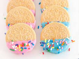 Baby shower gender reveal supplies. 85 Fun Ideas For Baby Showers And Gender Reveal Parties Hgtv