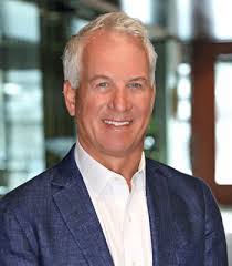 Carl Lindgren's Instagram, Twitter & Facebook