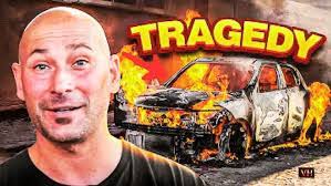 Chris Wrench's Instagram, Twitter & Facebook