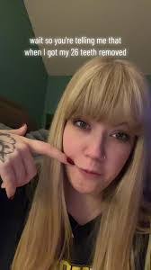 Karen Howatt's Instagram, Twitter & Facebook