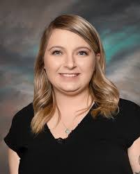 Samantha Cotter's Instagram, Twitter & Facebook