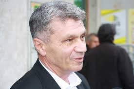 Književnik Fajko Kadrić, ovogodišnji laureat književne nagrade "Hasan  Kaimija"