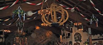 1,715 likes · 2 talking about this. Volkstrachtenverein Garmisch Bayernhalle