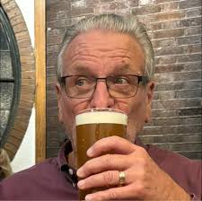 Absolute newbye question : (exemple as in the image attached)if i start  imaging one hour before the object reach its maximum altitude and i proceed  in the following hours could there be