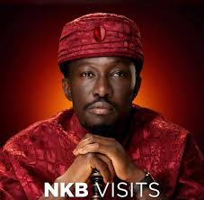 Eddie Hammond (@deejayzoro1)